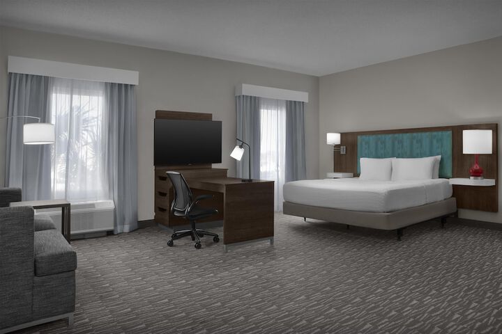 Room 13 of 35