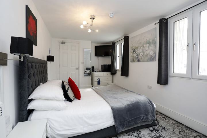 Room 45 of 63