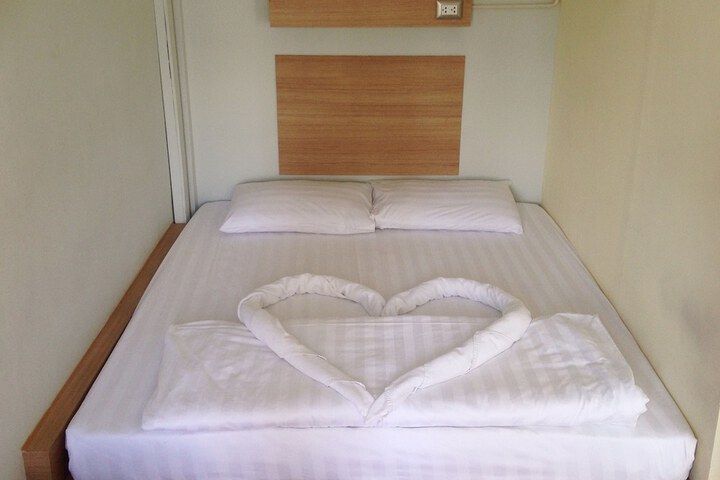 Room 15 of 57