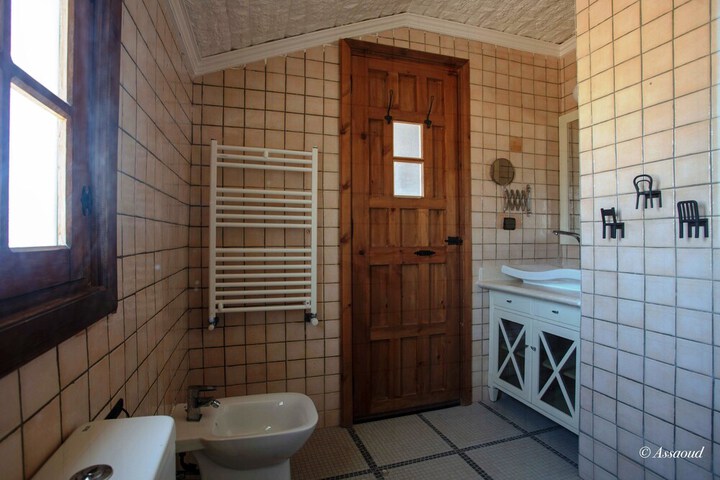 Room 5 of 51