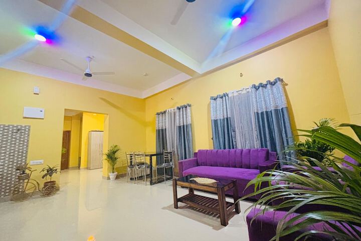 Room 2 of 19