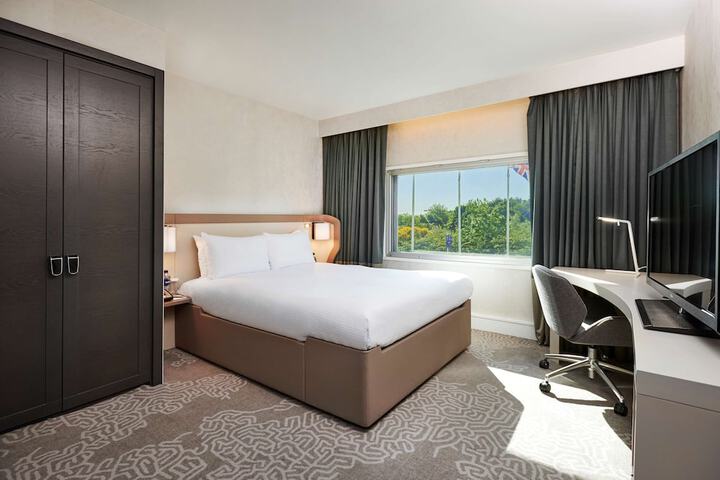 Room 26 of 113