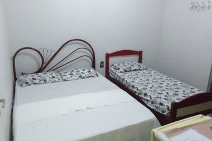 Room 77 of 189