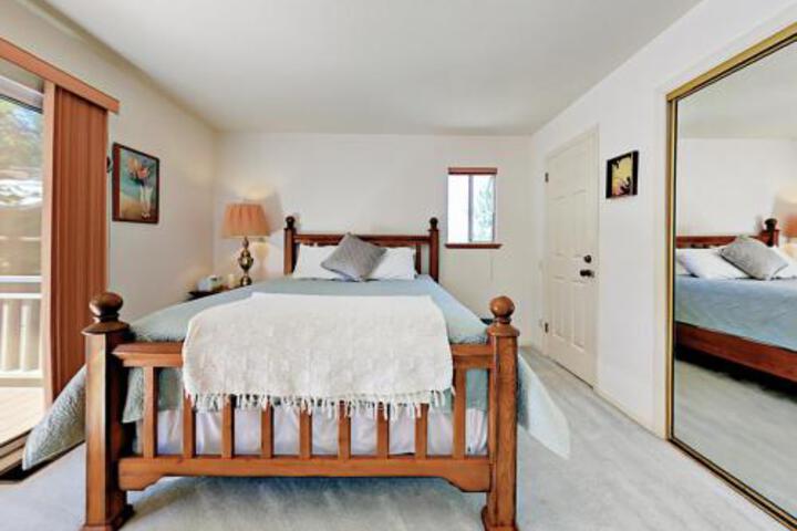 1773 Spencer Street Home 2 Bathrooms Home in Cambria, CA