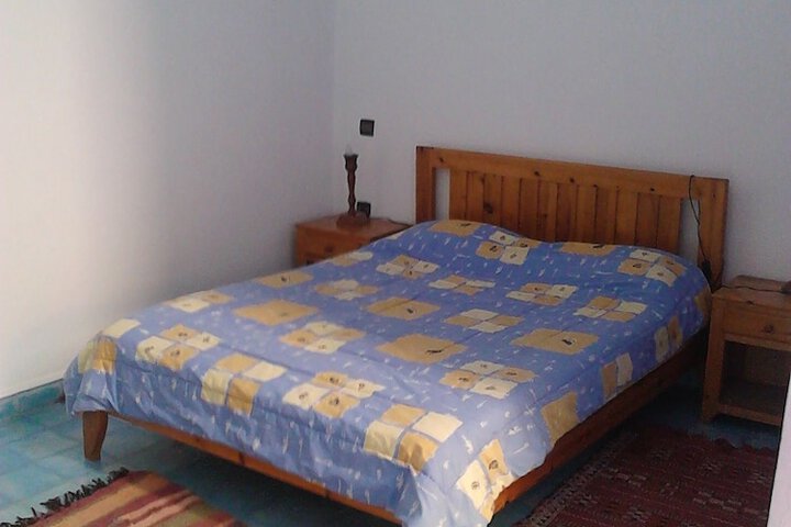 Room 4 of 48