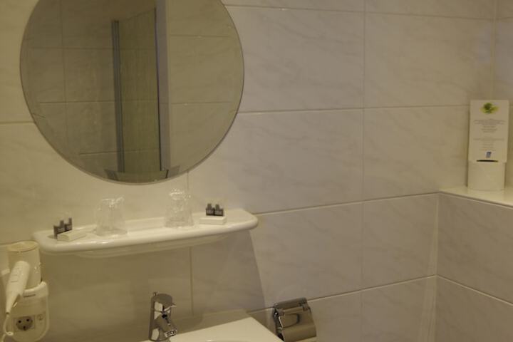Room 40 of 57