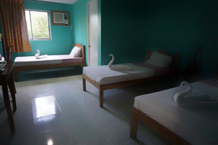 Room 14 of 59