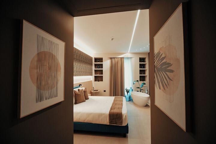Room 21 of 107