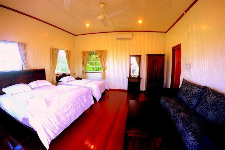 Room 20 of 114
