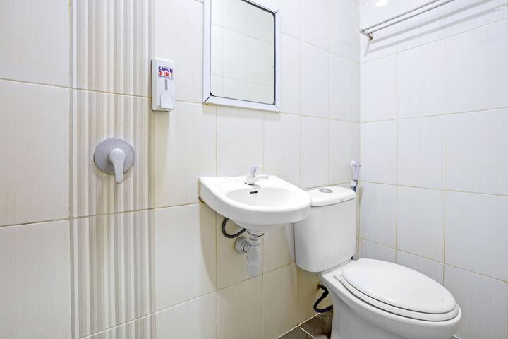 Room 17 of 26