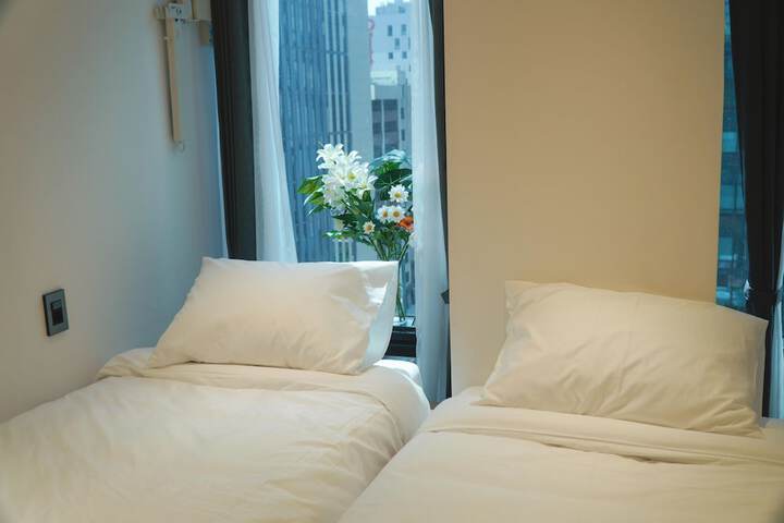 Room 14 of 130