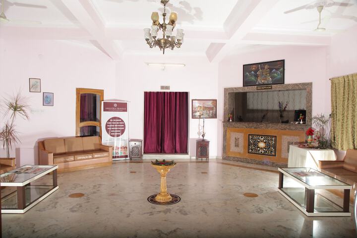 Hotel Interior 4 of 69