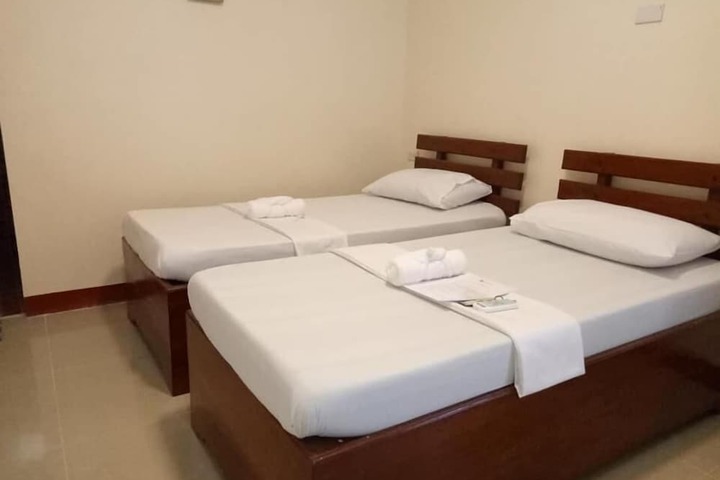 Room 14 of 27