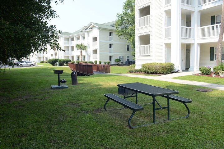 Property Grounds 80 of 102