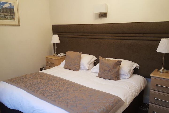 Room 6 of 79