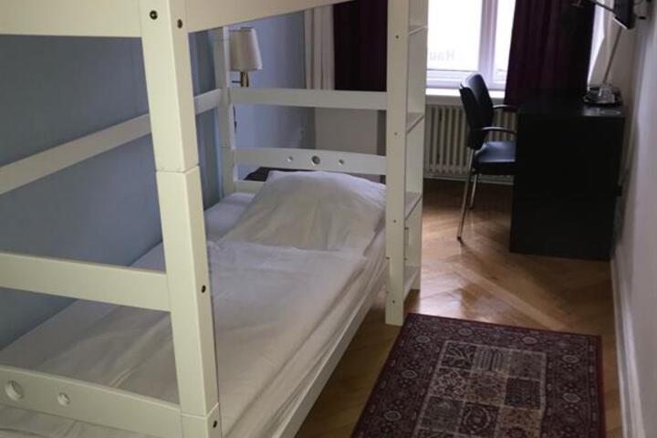 Photo 12