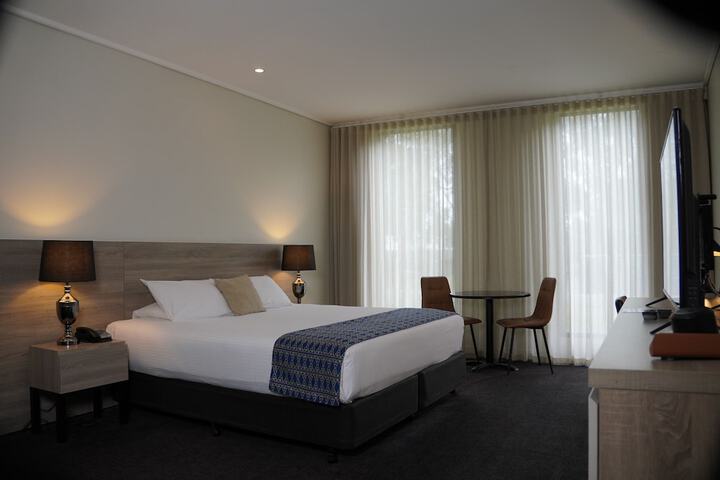 Room 18 of 47