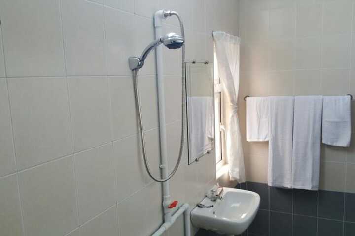 Room 15 of 29