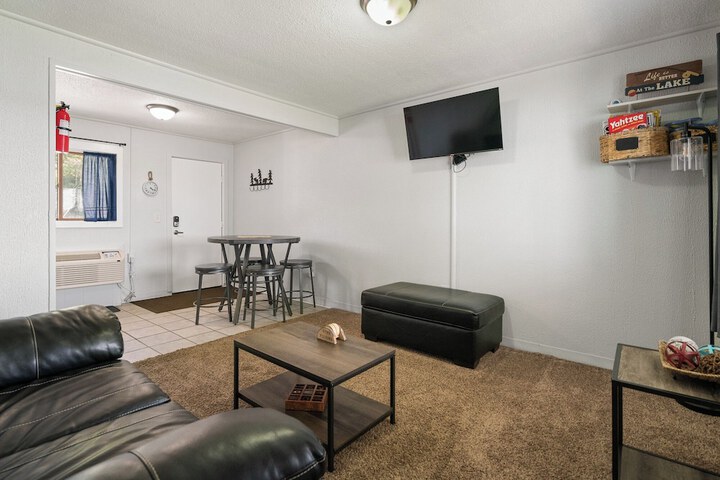 Room 96 of 154