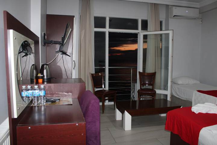 Room 4 of 49