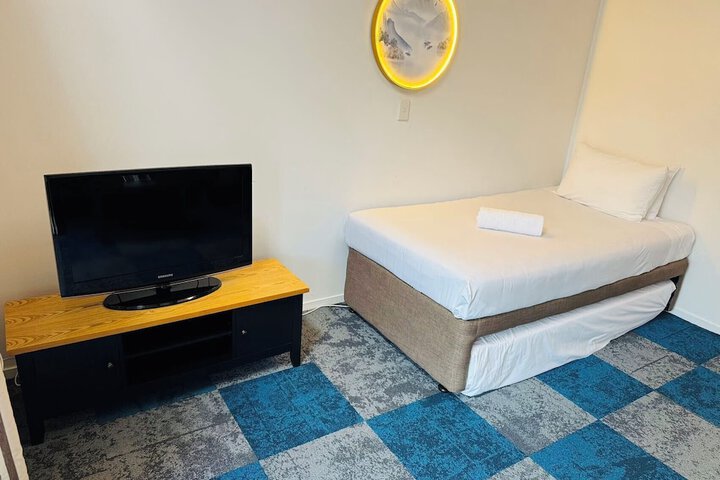 Room 43 of 75