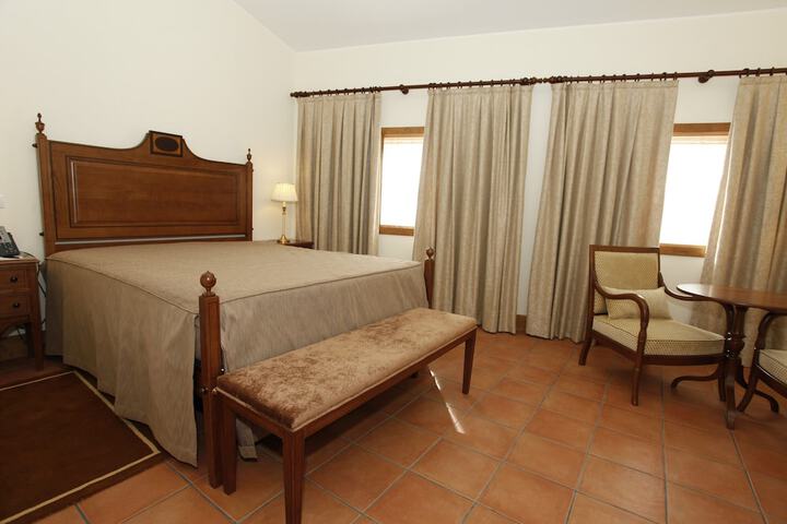 Room 15 of 54