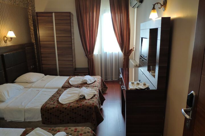 Room 7 of 46
