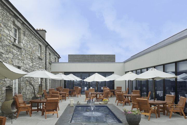 Terrace/Patio 71 of 74