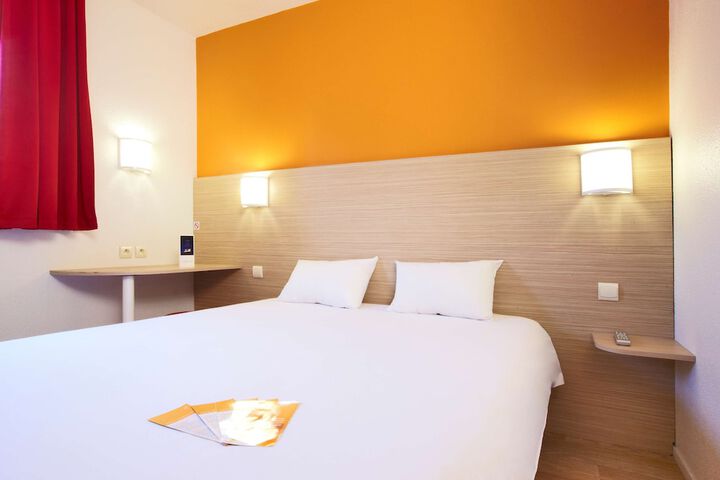 Room 3 of 23
