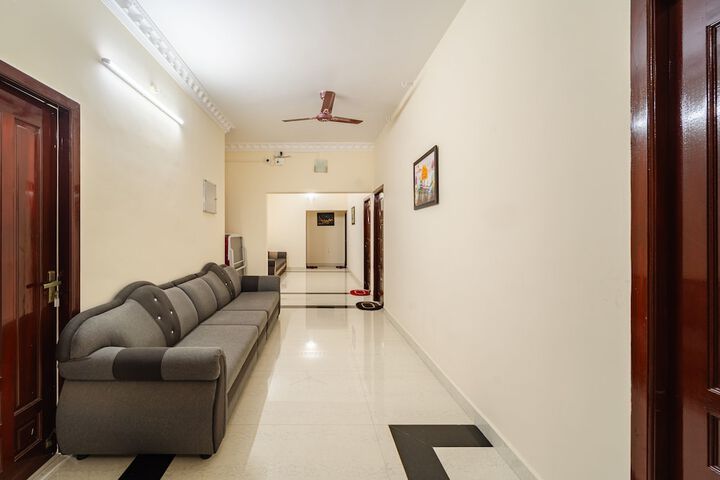 Hotel Interior 10 of 56
