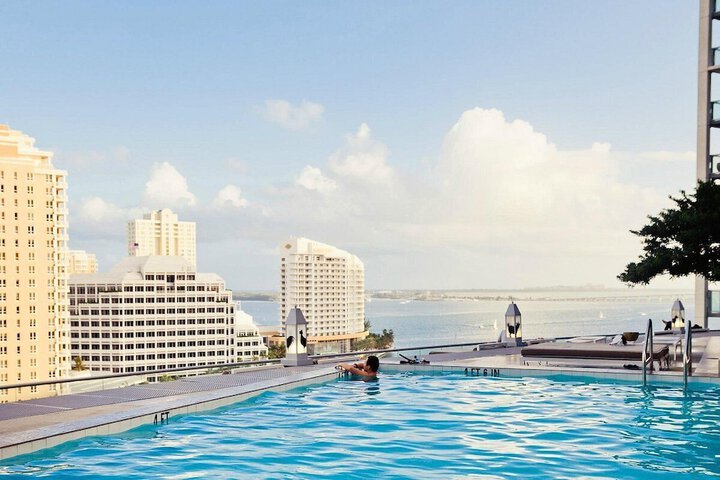ICON BRICKELL LUXURY RESIDENCE