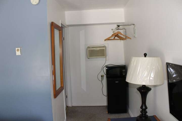 Room 12 of 23
