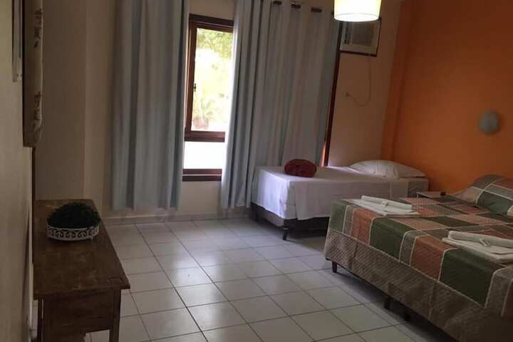 Room 9 of 47