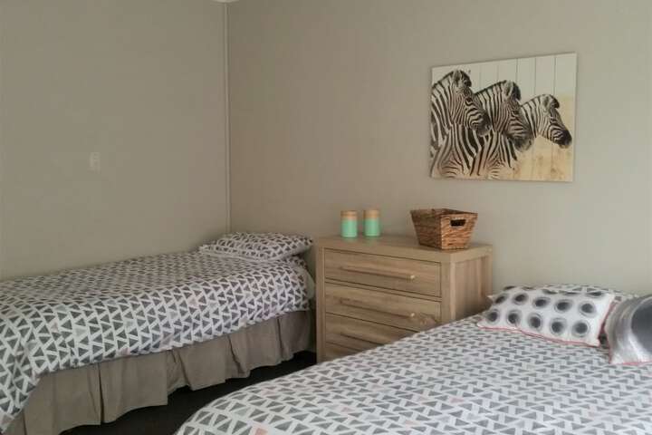 Room 9 of 36