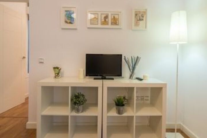 Room 43 of 49