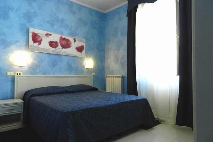 Room 13 of 61
