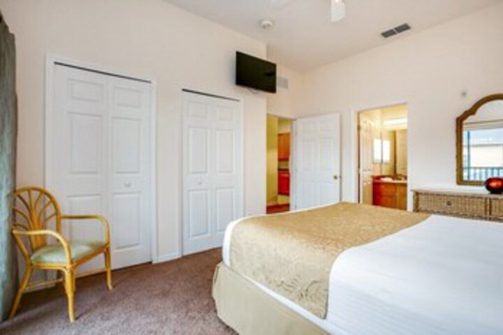Room 45 of 46
