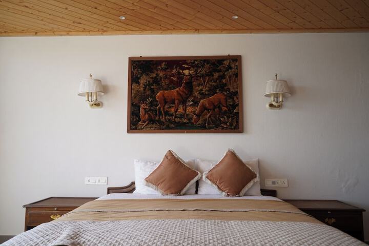 Room 47 of 111