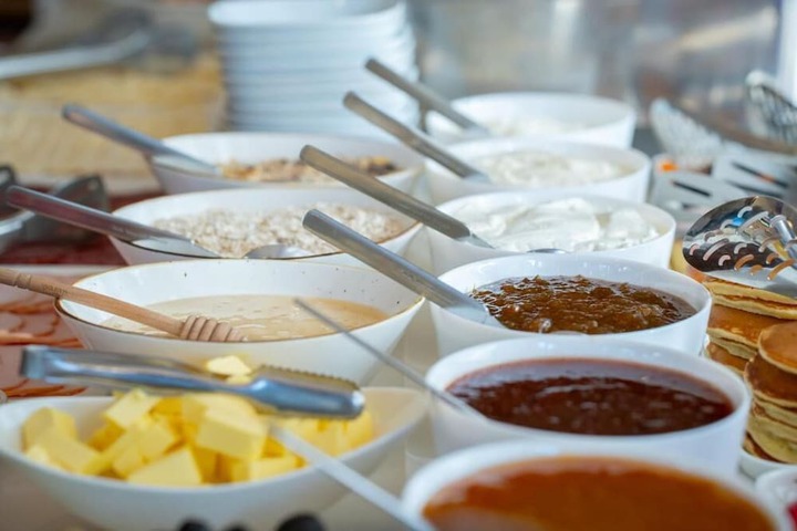 Dining 56 of 78