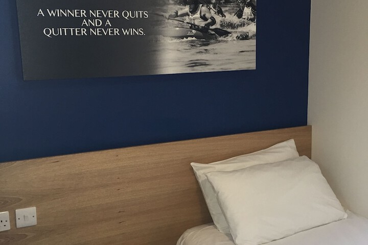 Room 4 of 34