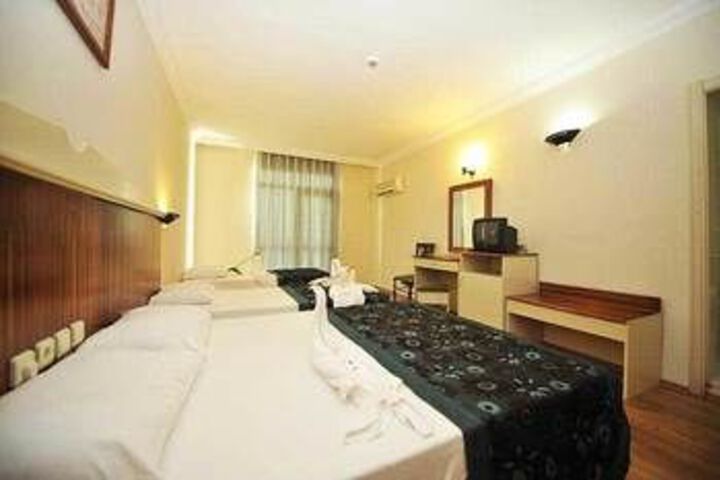 Room 18 of 26