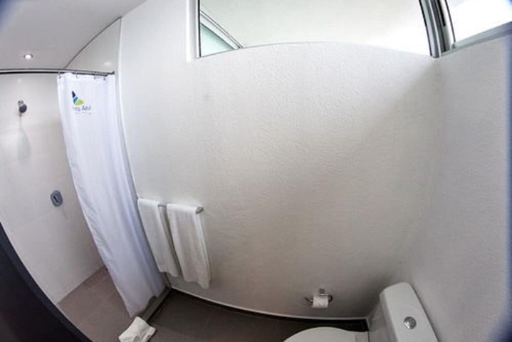Room 44 of 75