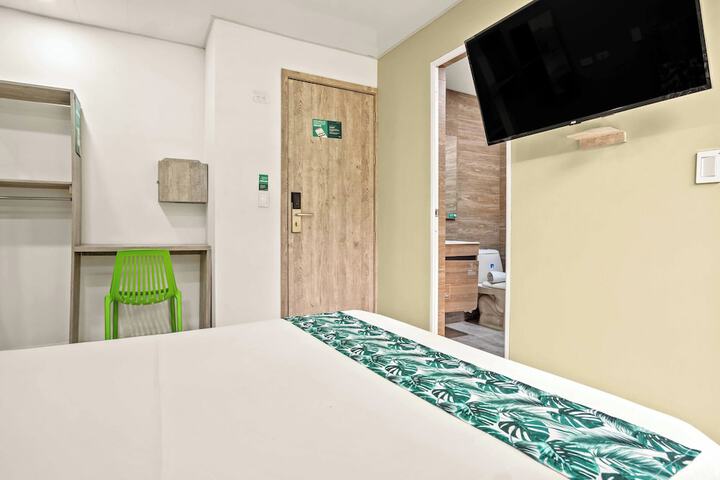 Room 10 of 53