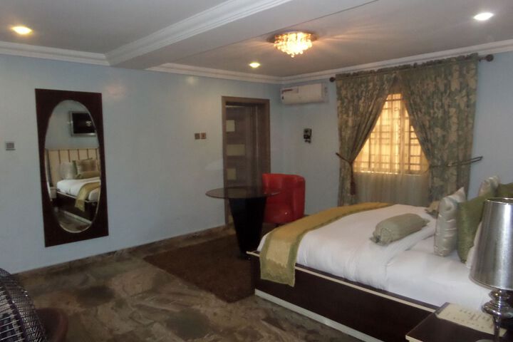 Room 22 of 24