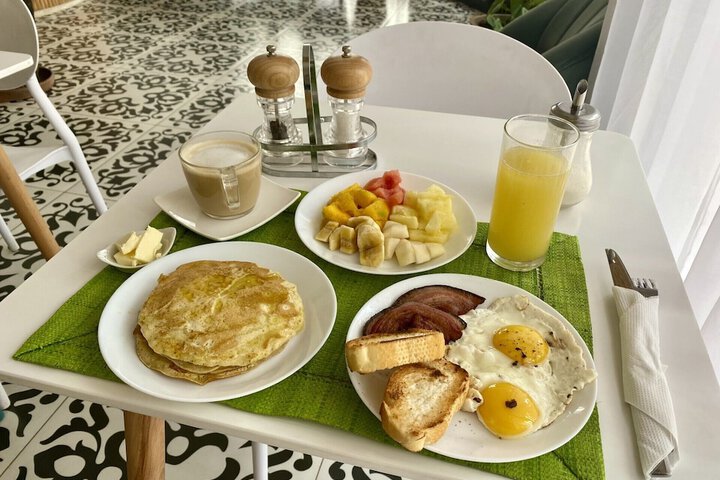 Breakfast/Coffee Service 38 of 42