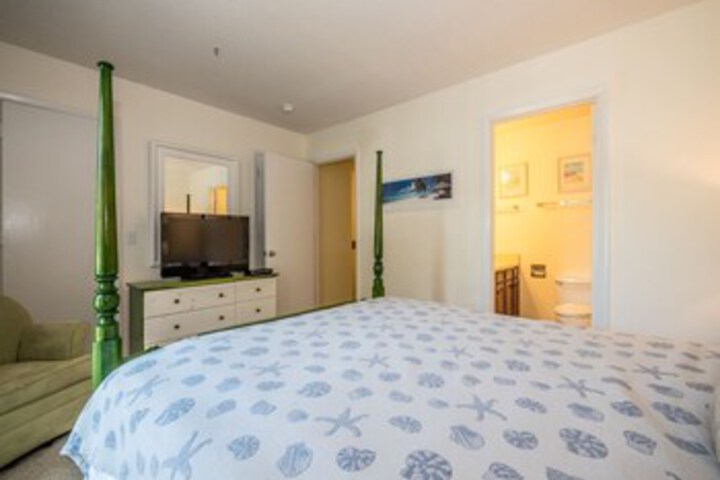 Room 98 of 124