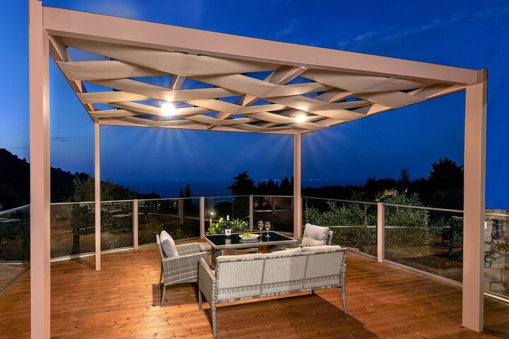 Terrace/Patio 28 of 72