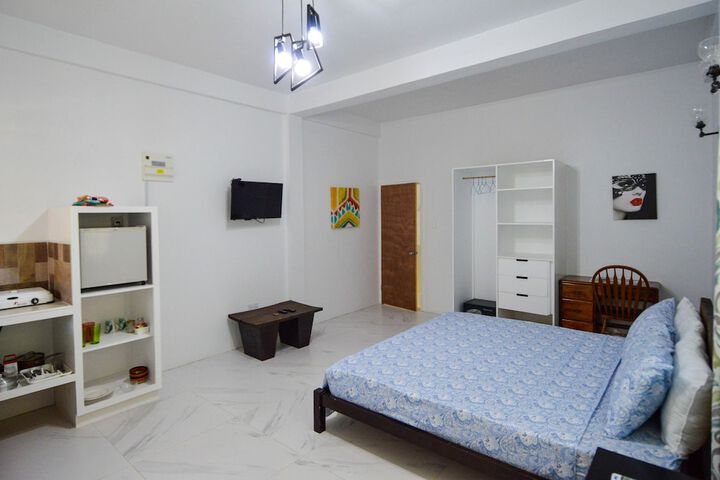 Room 9 of 55