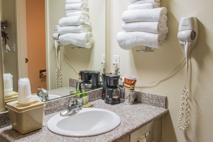 Bathroom sink