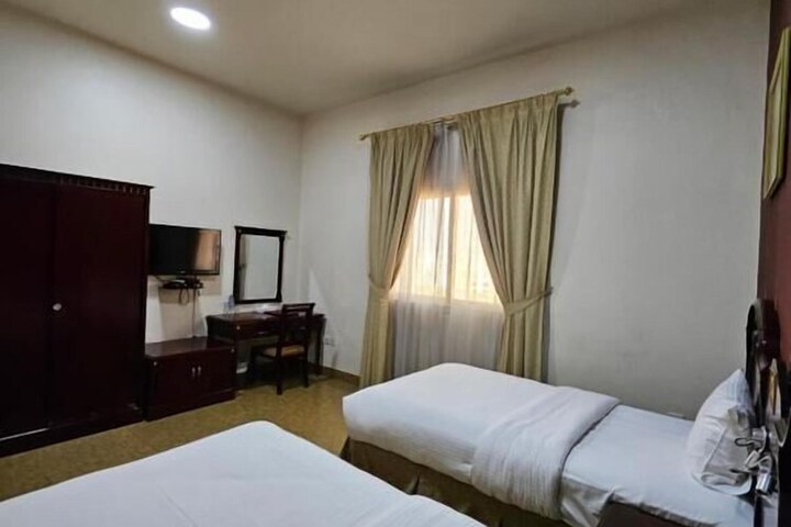 Room 14 of 46